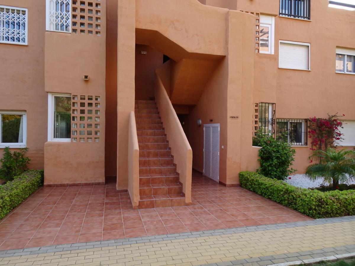 Casares Appart 2 Ch Dans Parc Tropical Avec Vue Sur Mer, Montagne Et Piscine Apartment Exterior photo